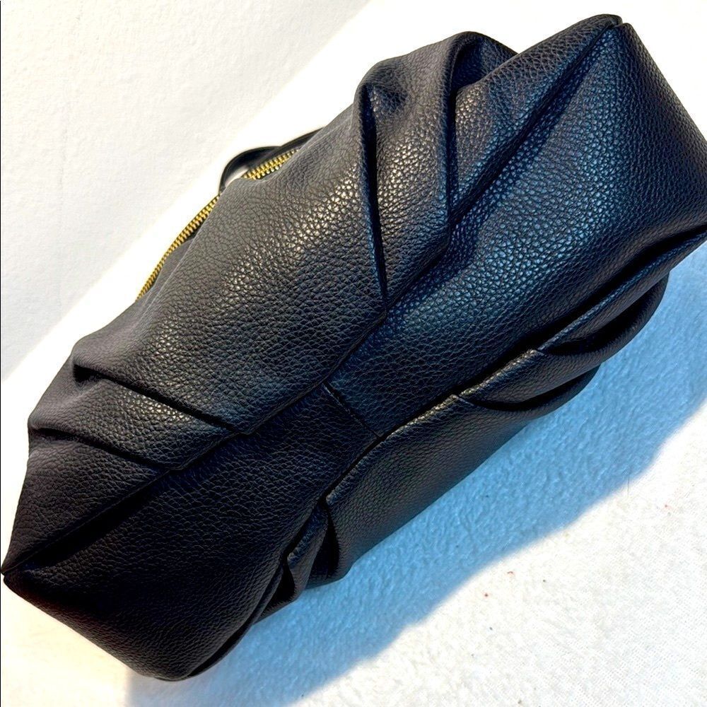 JUICY COUTURE Handbag Faux Pebbled Leather - Picture 2 of 12